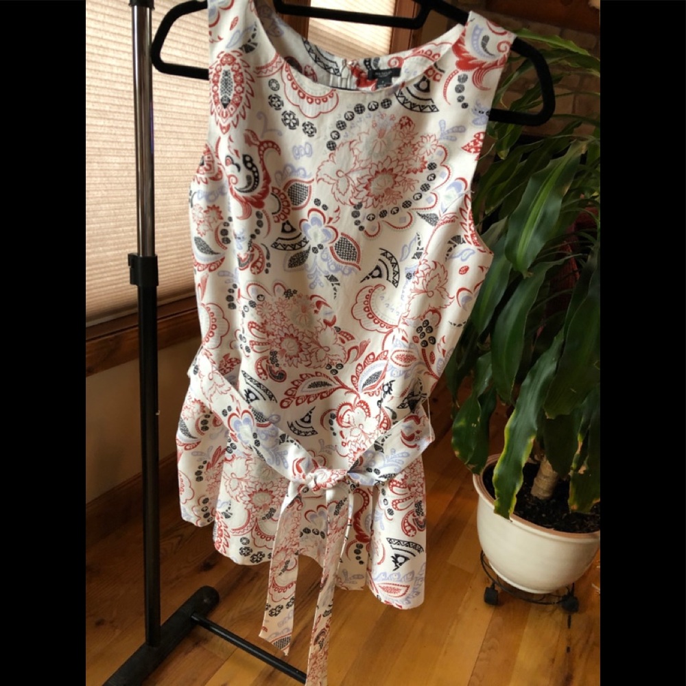 NWT Ann Taylor Small Tie-Waist Linen blend blouse